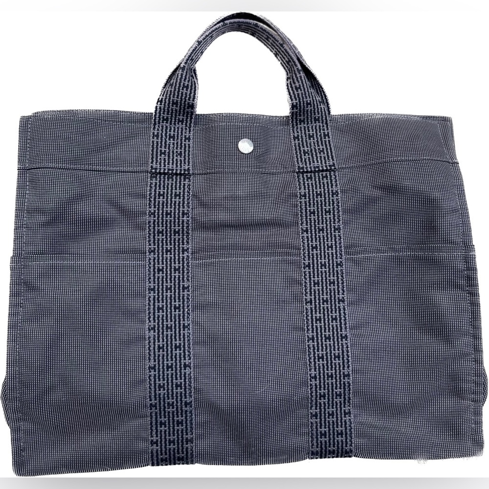 Hermes Authentic Toile Herline MM Noir Canvas w Palladium-Plated Hardware